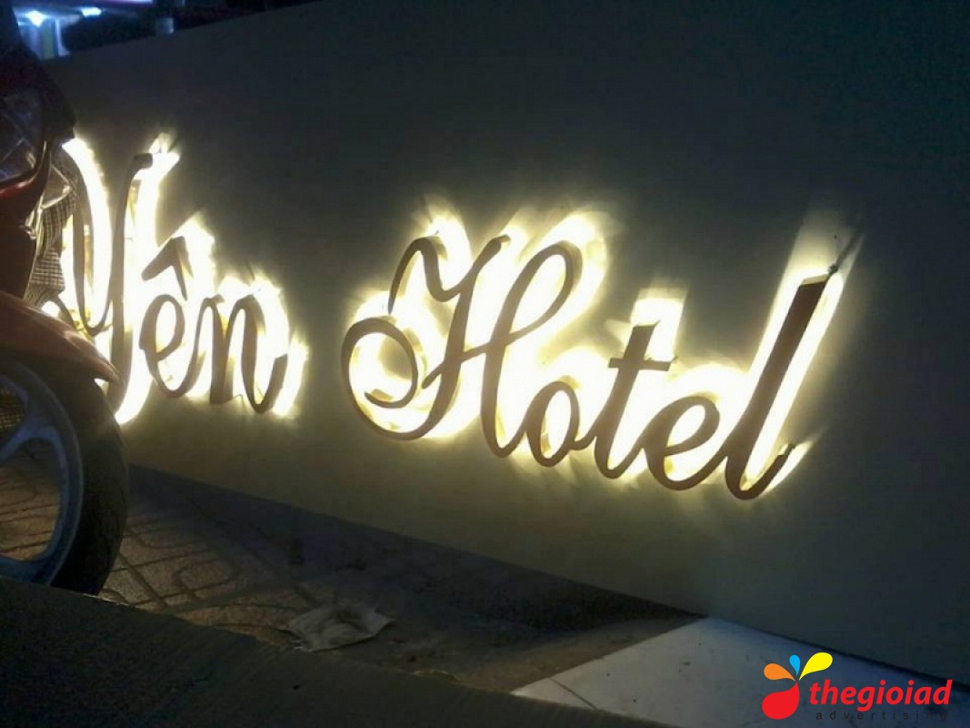 Khách sạn Nhật Yến