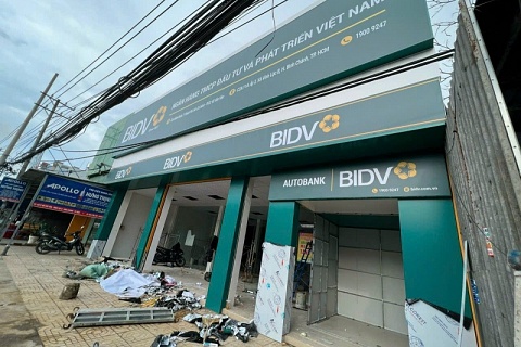 Bảng Hiệu Ngân Hàng BIDV