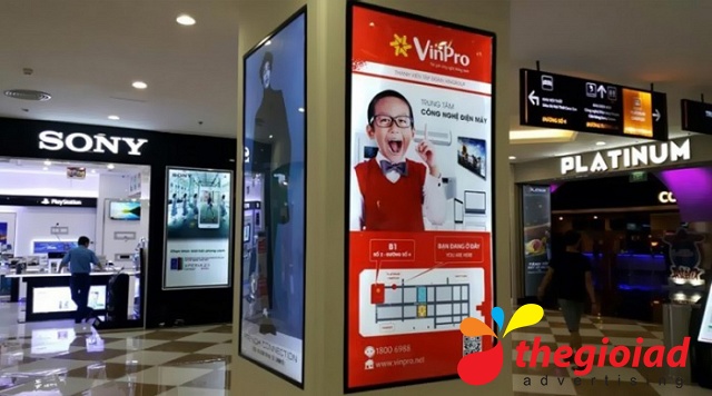 Hộp đèn siêu mỏng nắp hít – mẫu khung trưng bày