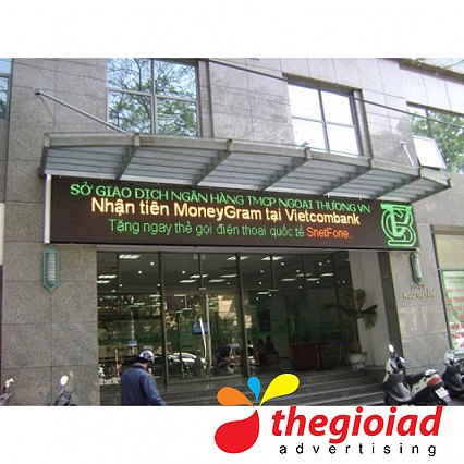 Mẫu bảng LED thông báo tại điểm giao dịch Vietcombank