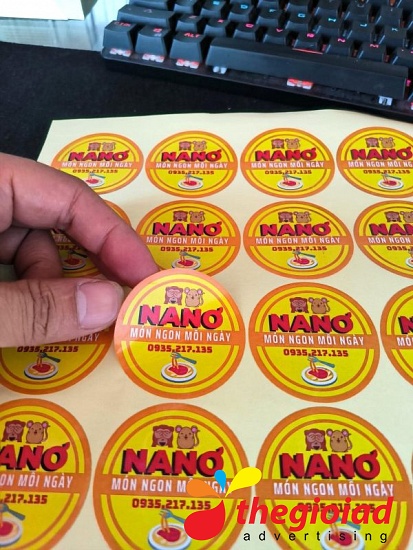 Decal tem nhãn, sticker, logo