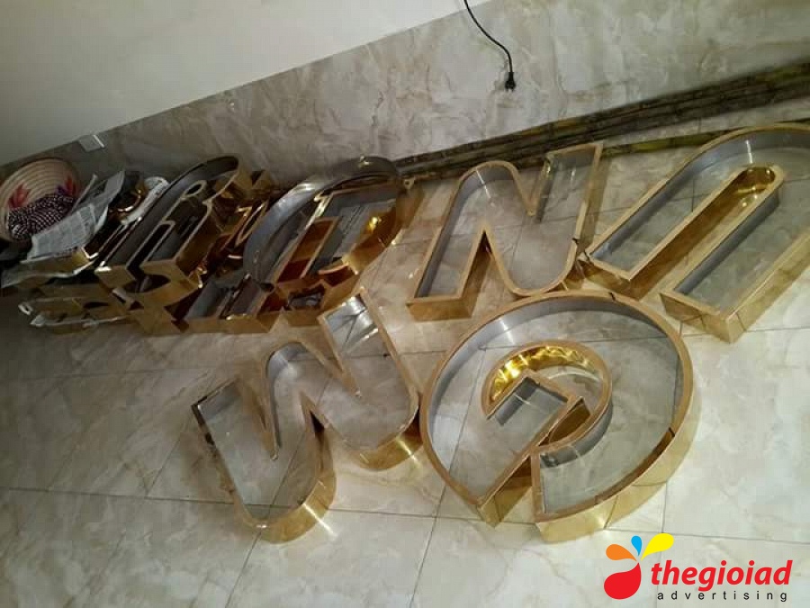Ảnh bảng hiệu tham khảo – Cắt Inox, sắt theo file cho quảng cáo tại TP.HCM