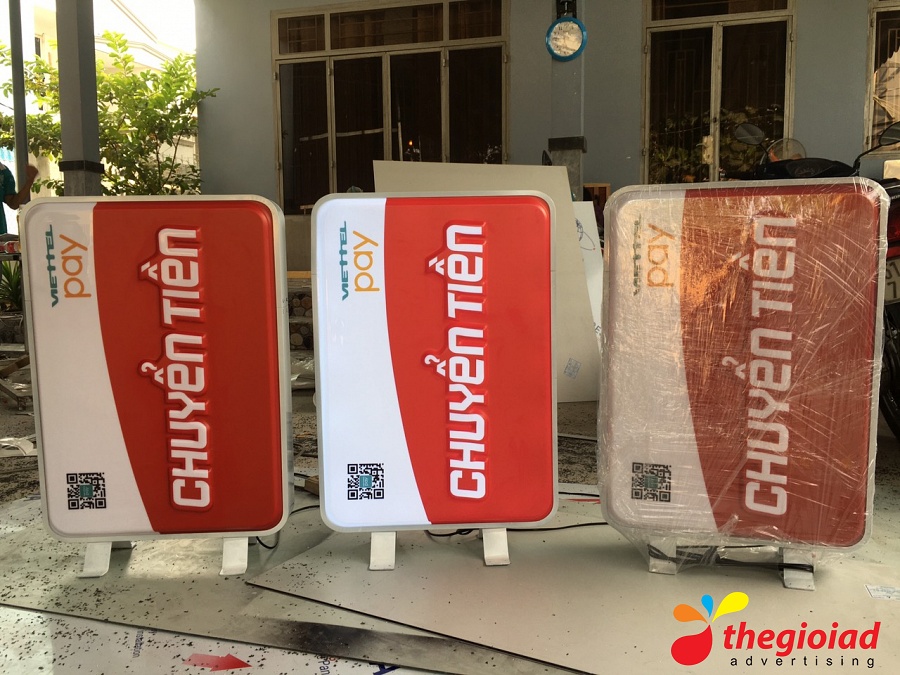 Các biển Chuyển Tiền khổ chữ nhật đứng