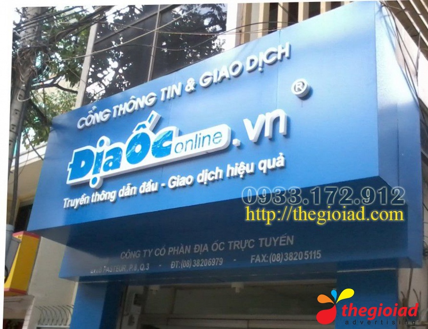 Ảnh bảng hiệu tham khảo từ bài viết Thế Giới AD