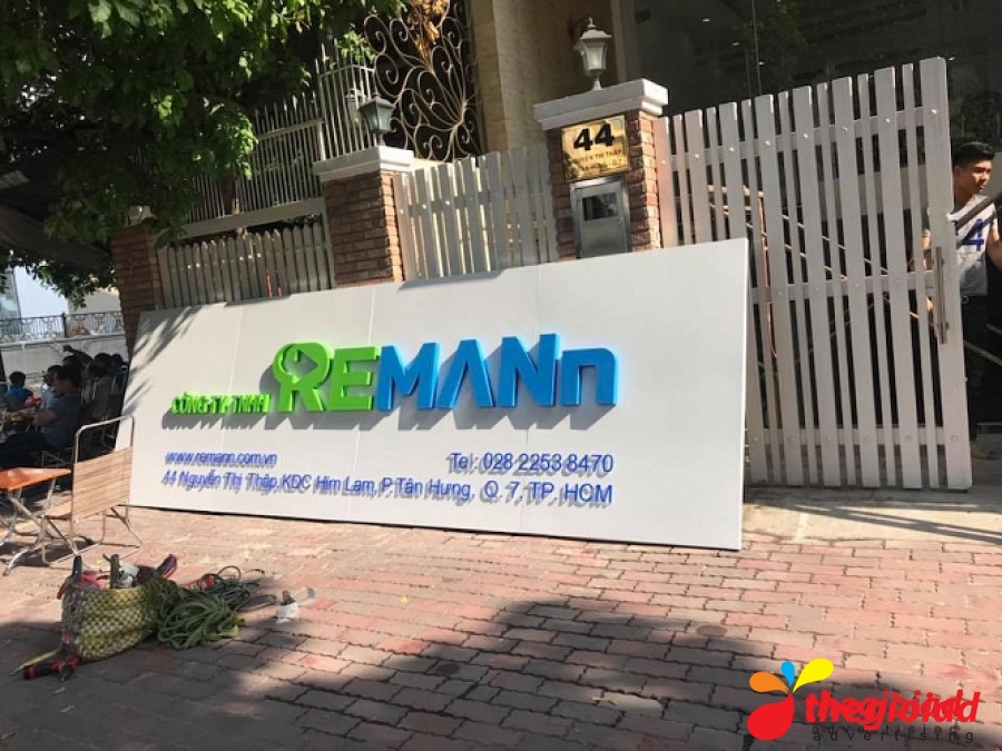 Ảnh bảng hiệu tham khảo – Làm bảng hiệu, bảng tên công ty tại TP.HCM