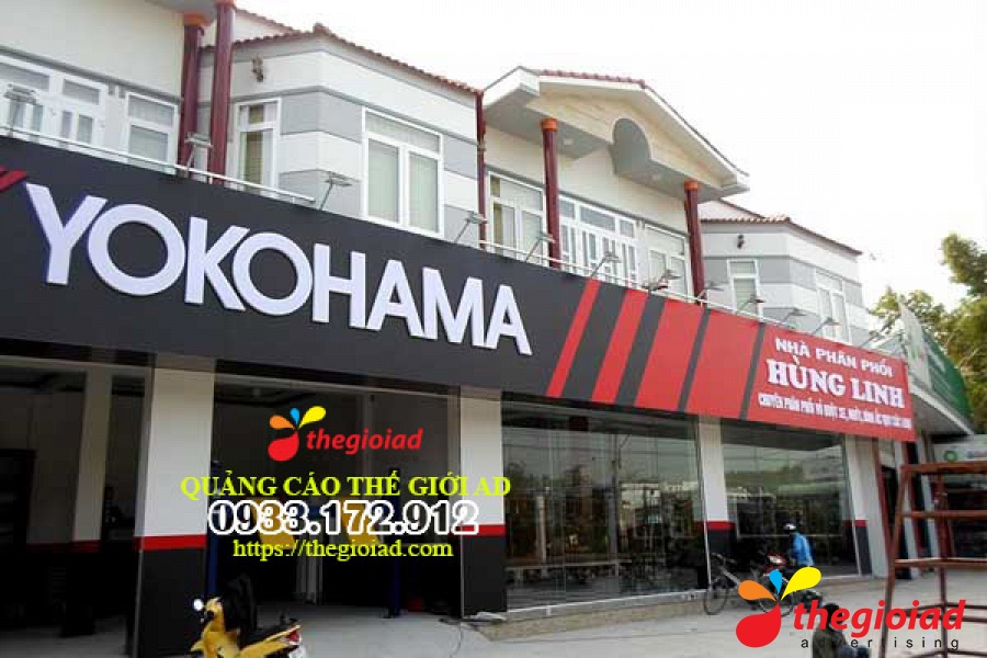 Ảnh bảng hiệu tham khảo từ bài viết Thế Giới AD