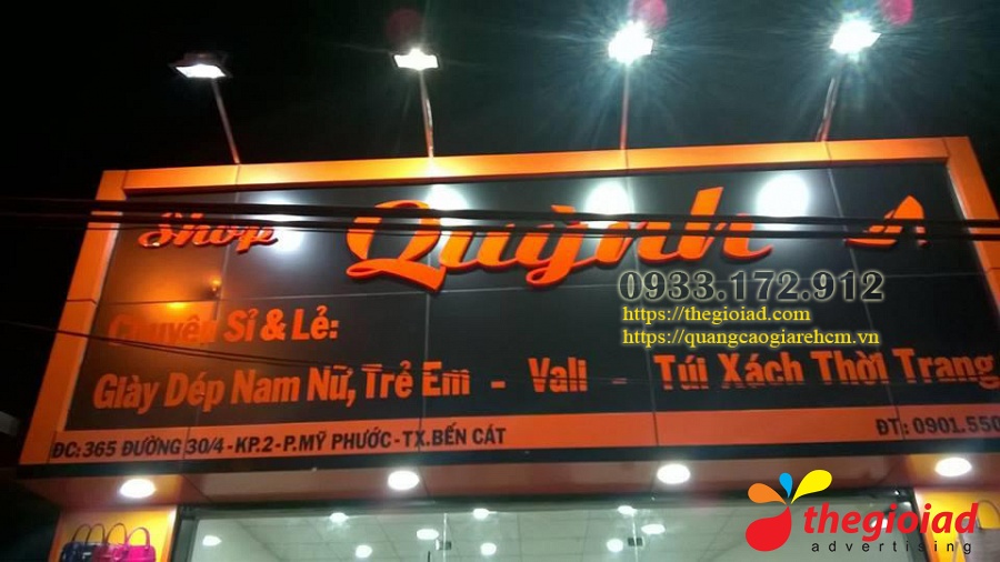 Hình bảng hiệu thời trang tham khảo – Mẫu bảng hiệu shop quần áo: chọn phong cách hợp mặt tiền