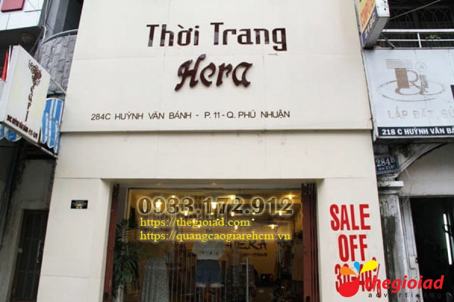 Hình bảng hiệu thời trang tham khảo – Mẫu bảng hiệu shop quần áo: chọn phong cách hợp mặt tiền
