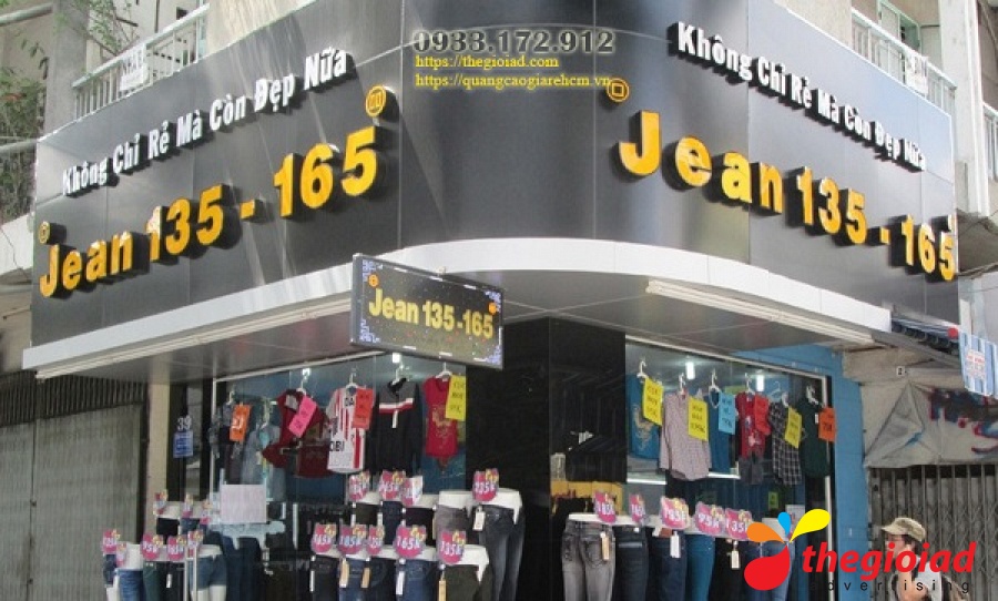 Hình bảng hiệu thời trang tham khảo – Mẫu bảng hiệu shop quần áo: chọn phong cách hợp mặt tiền