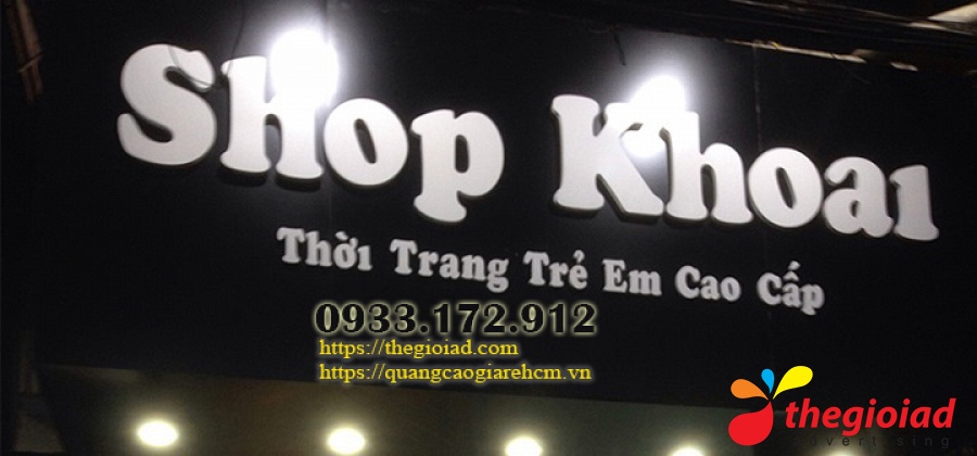 Hình bảng hiệu thời trang tham khảo – Mẫu bảng hiệu shop quần áo: chọn phong cách hợp mặt tiền