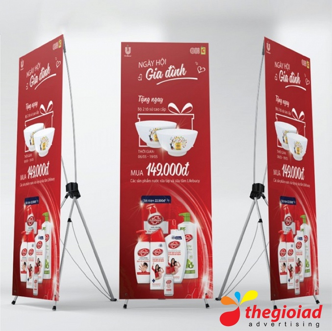 standee giới thiệu sản phẩm