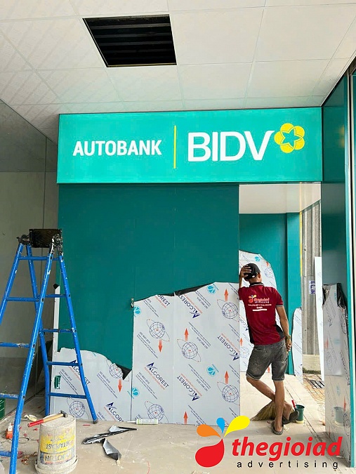 Bảng Hiệu Ngân Hàng BIDV – góc nhìn 4