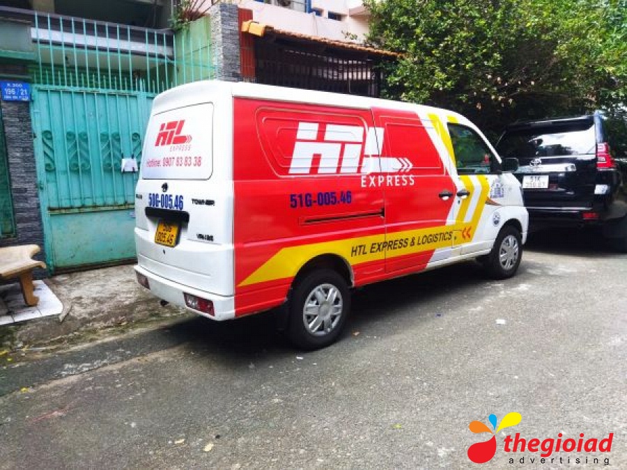 Decal dán quảng cáo trên xe – góc nhìn 6