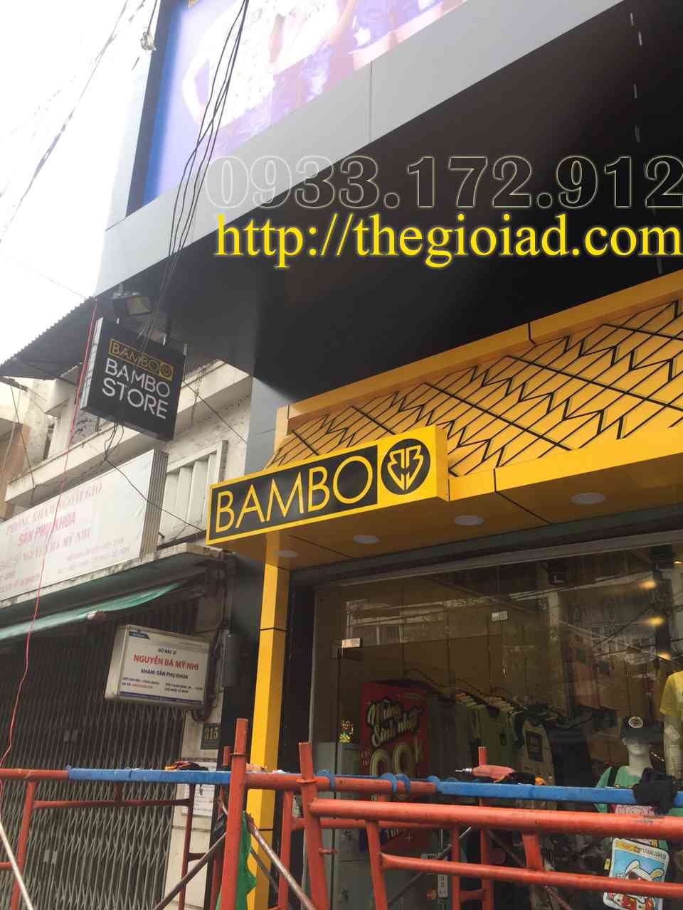 Bảng hiệu quảng cáo shop bambo