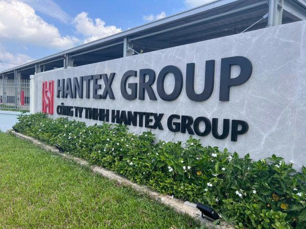 bảng công ty ngoài trời