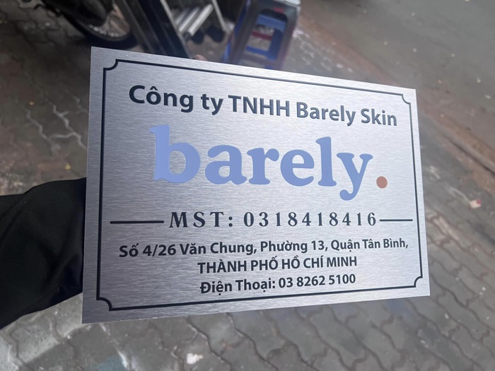 bảng tên công ty