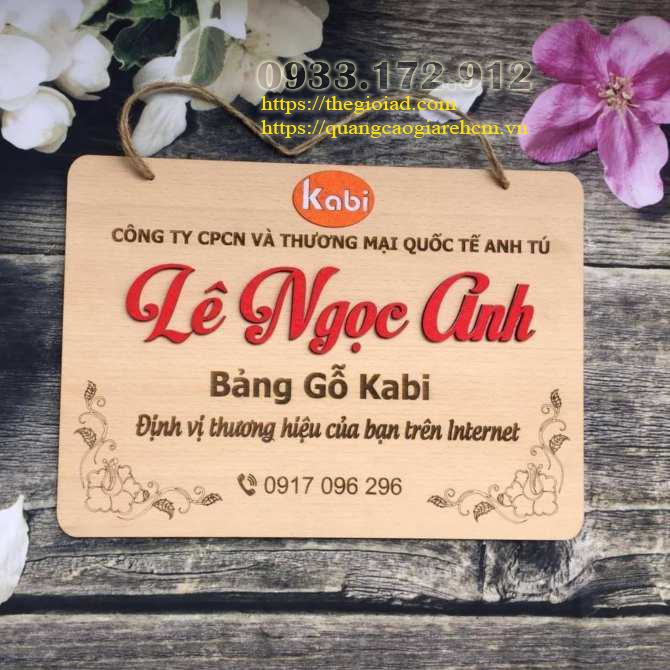 bảng gỗ trang trí cho shop