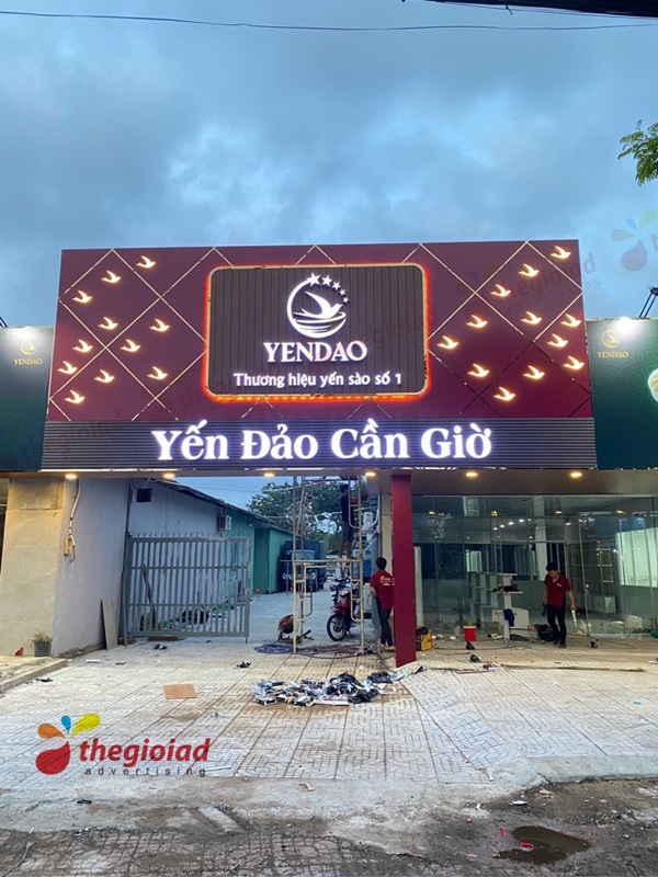 bảng hiệu chữ nổi mica tại tphcm