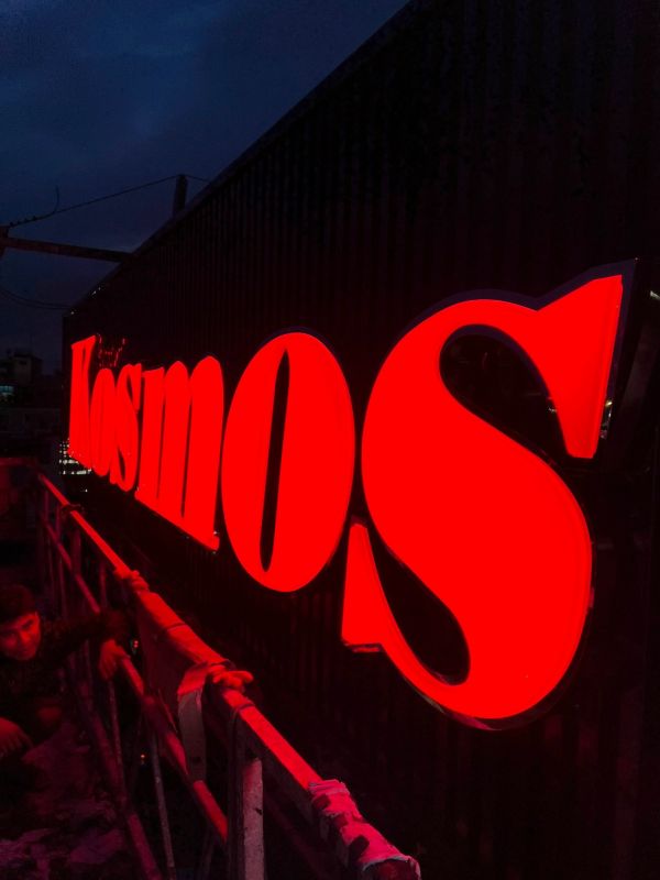 chữ nổi mica cao cấp