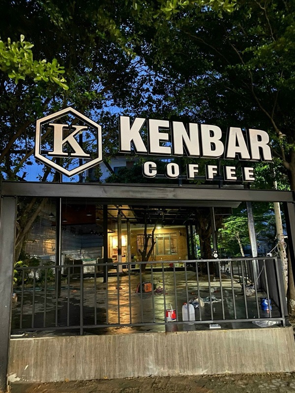 bảng hiệu chữ nổi mica quán cà phê