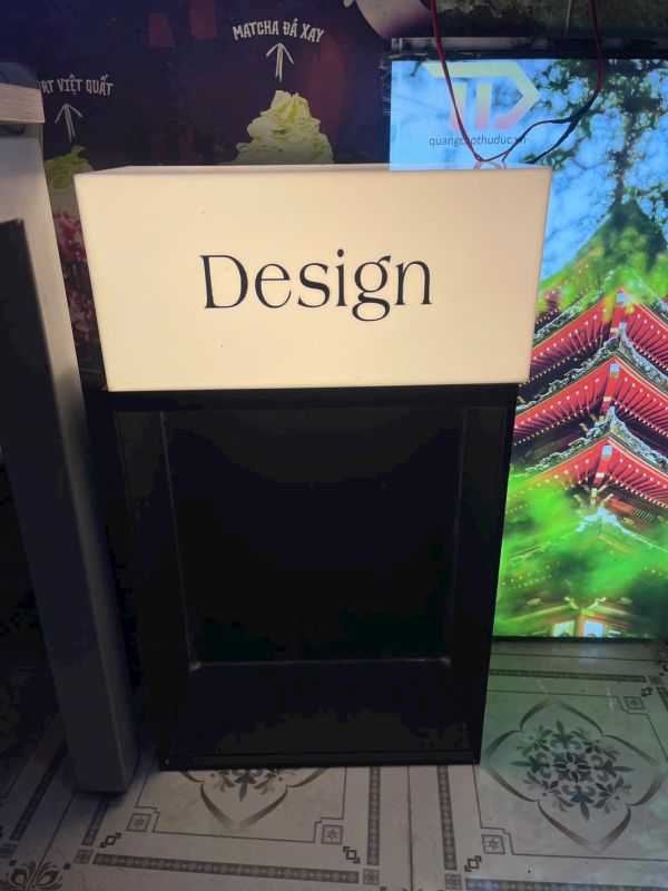 bảng hiệu hộp đèn