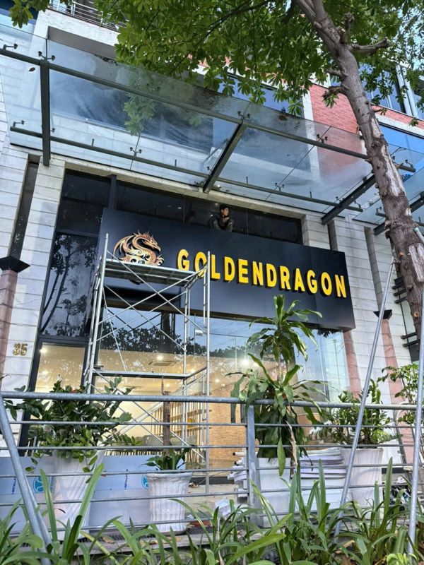 bảng hiệu alu chữ nổi