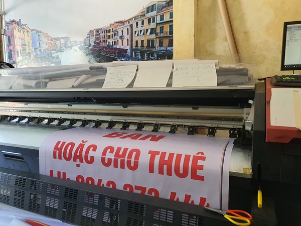 banner quảng cáo