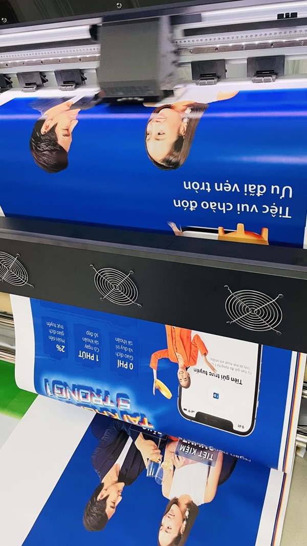 banner quảng cáo