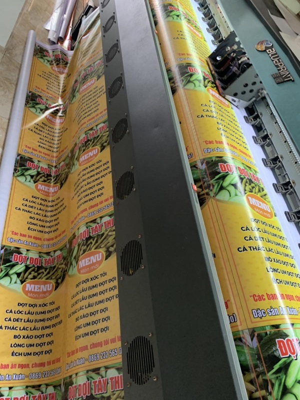 banner quảng cáo