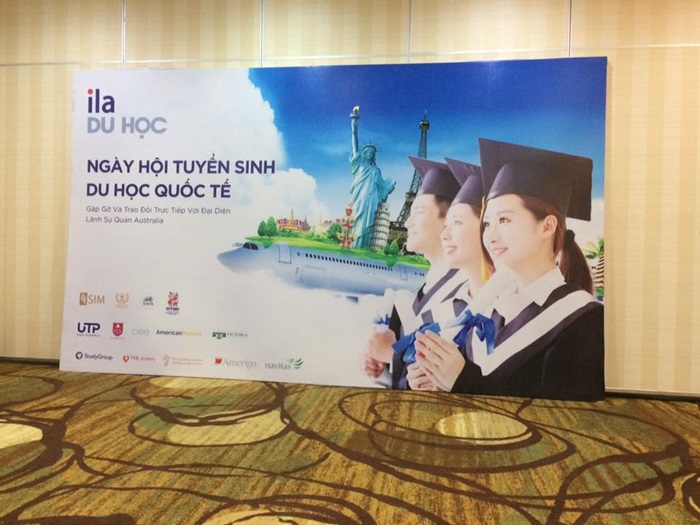 thi công backdrop sự kiện