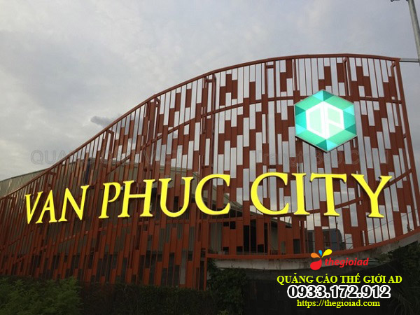 biển hiệu chữ inox mặt mica biển hiệu chữ inox mặt mica