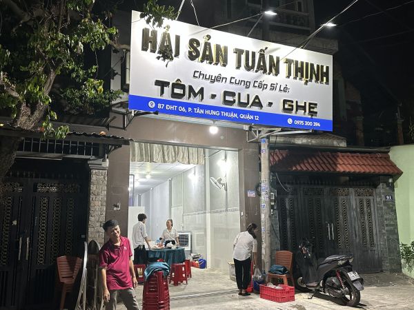 bảng hiệu chữ inox ngoài trời