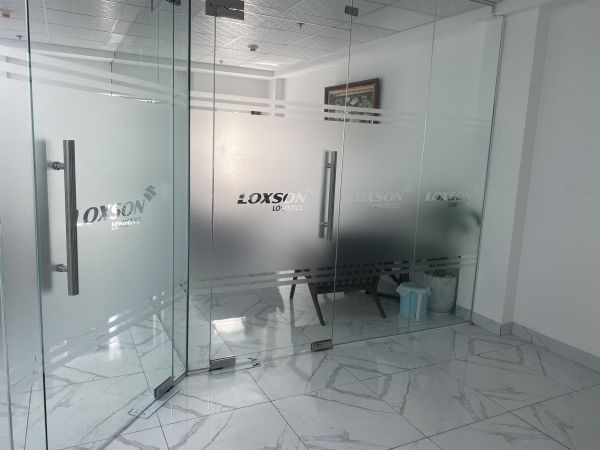 in decal quận 5