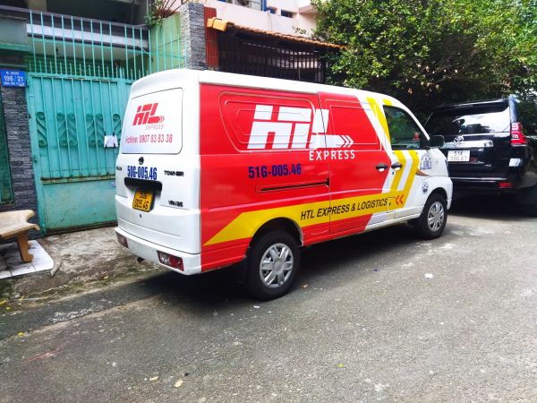 decal dán quảng cáo xe