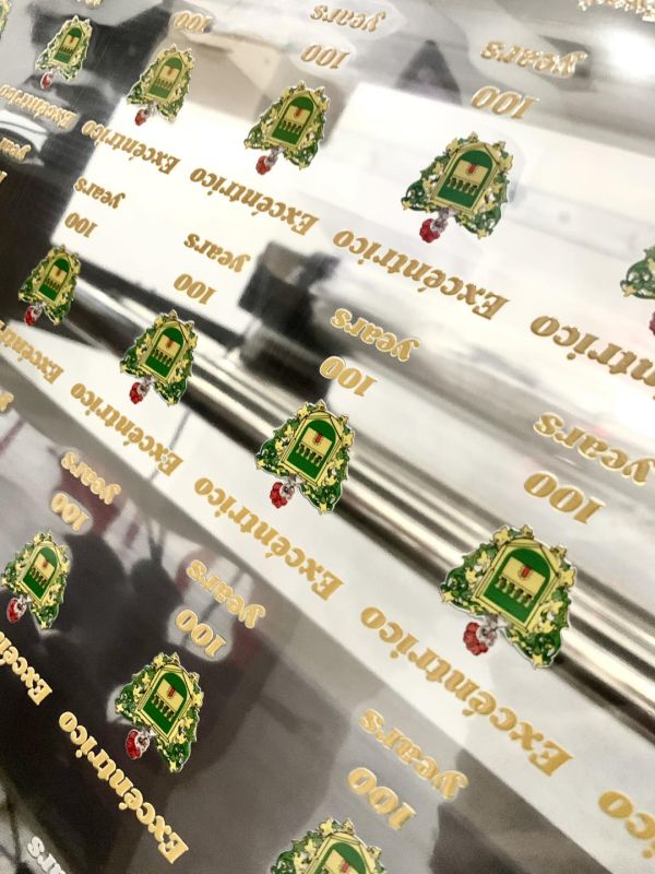 decal quảng cáo