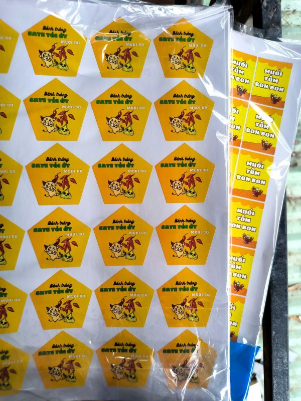 in decal tem nhãn quận 9