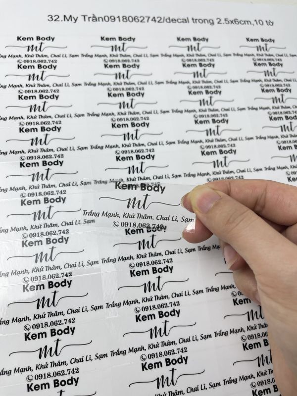 decal trong