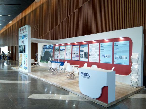 thiết kế gian hàng triển lãm hiện đại thiết kế gian hàng triển lãm hiện đại