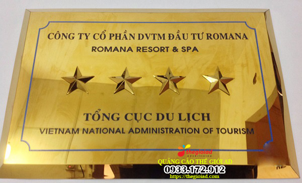 bảng inox ăn mòn