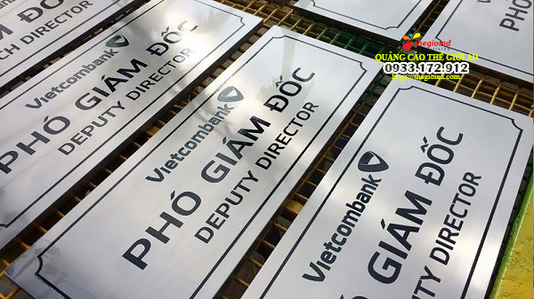 bảng tên phòng ban inox ăn mòn