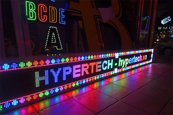bảng led chạy chữ