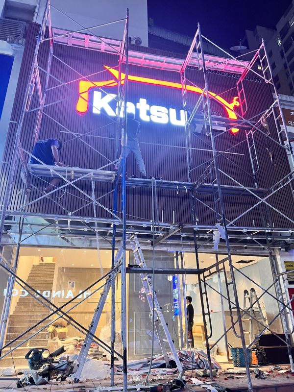 bảng hiệu chữ nổi mica bảng hiệu chữ nổi mica