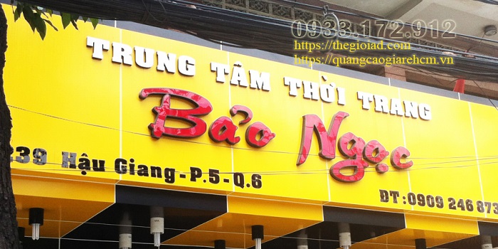 làm bảng hiệu showroom tphcm