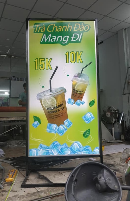 bảng hiệu standee đẹp