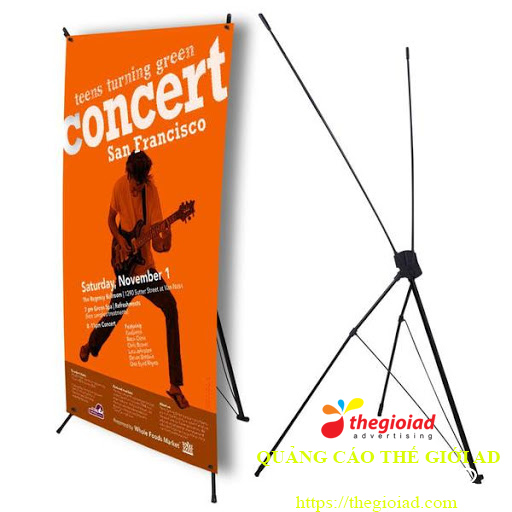 standee chữ x