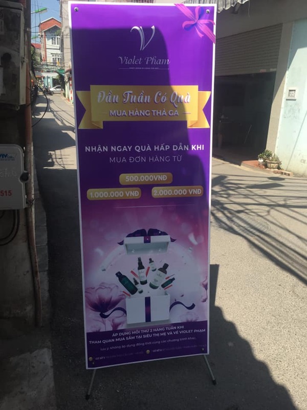 standee quận 1 đẹp