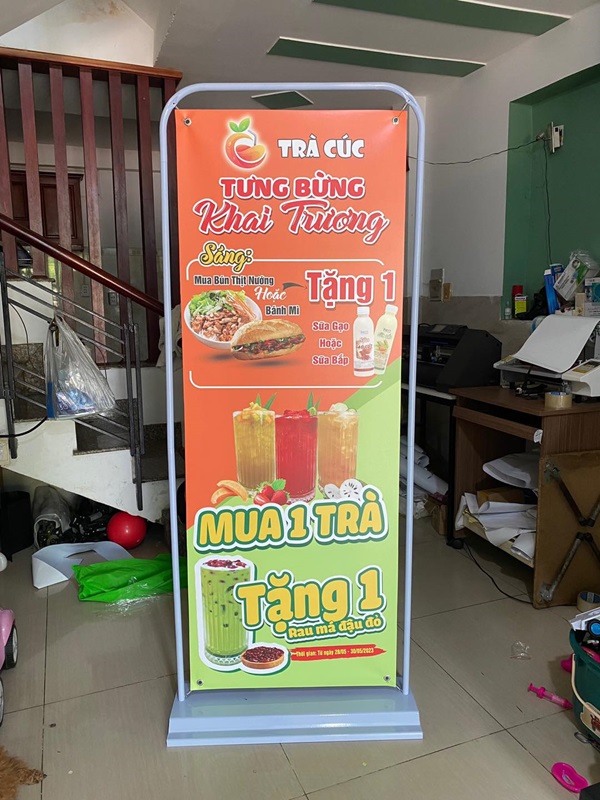 standee đẹp quận 6