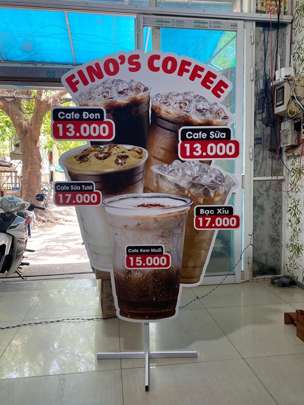 in standee quận 8