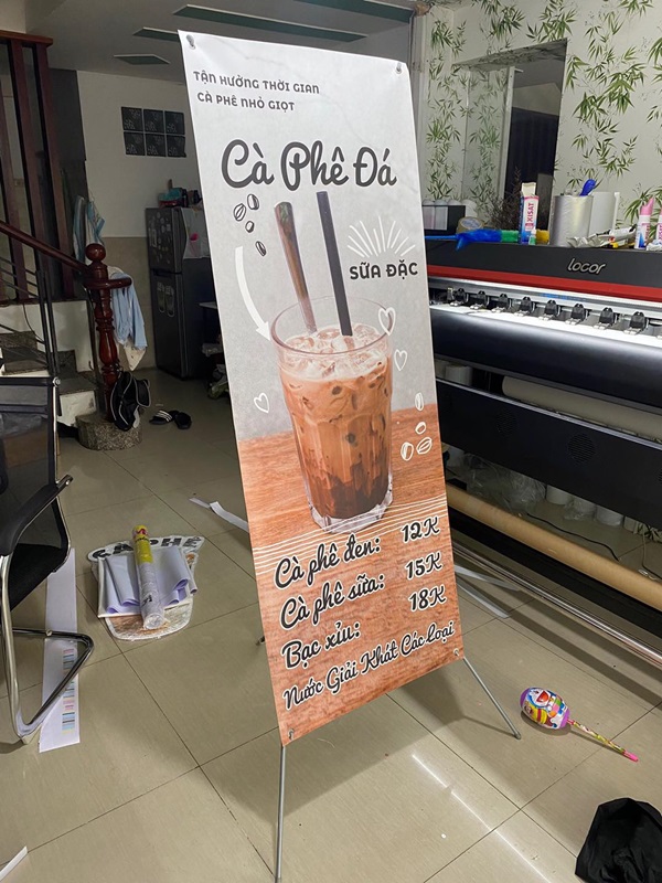 standee đẹp quận 8