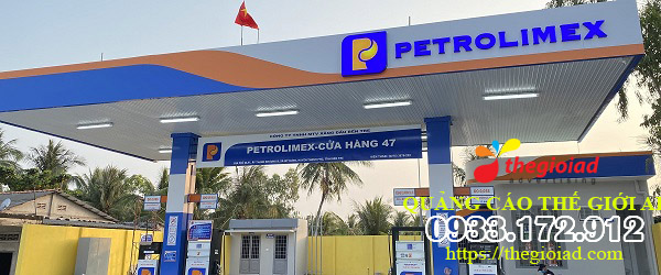 bảng hiệu quảng cáo cây xăng